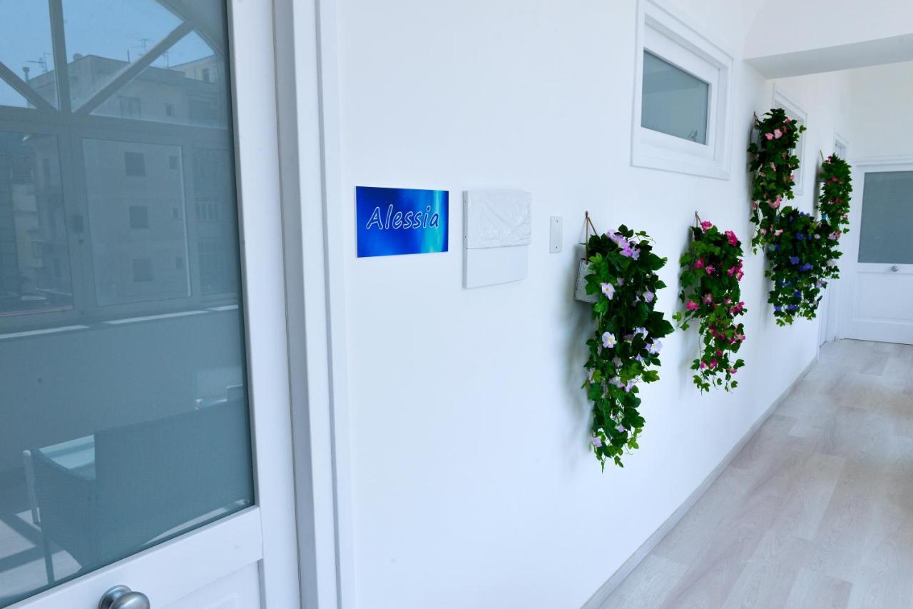 L'Aurora Azzurra -Luxury Suites Sorrento Coast П'яно-ді-Сорренто Екстер'єр фото
