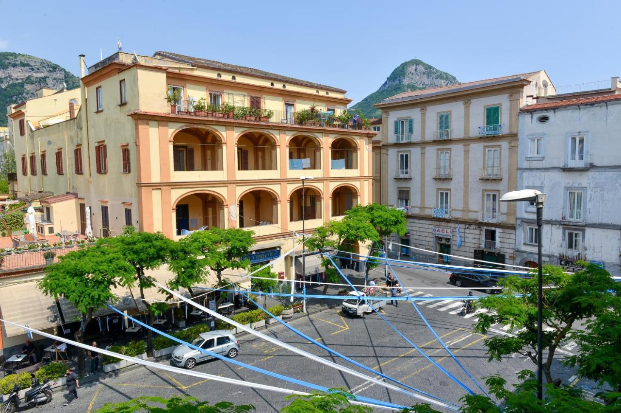 L'Aurora Azzurra -Luxury Suites Sorrento Coast П'яно-ді-Сорренто Екстер'єр фото